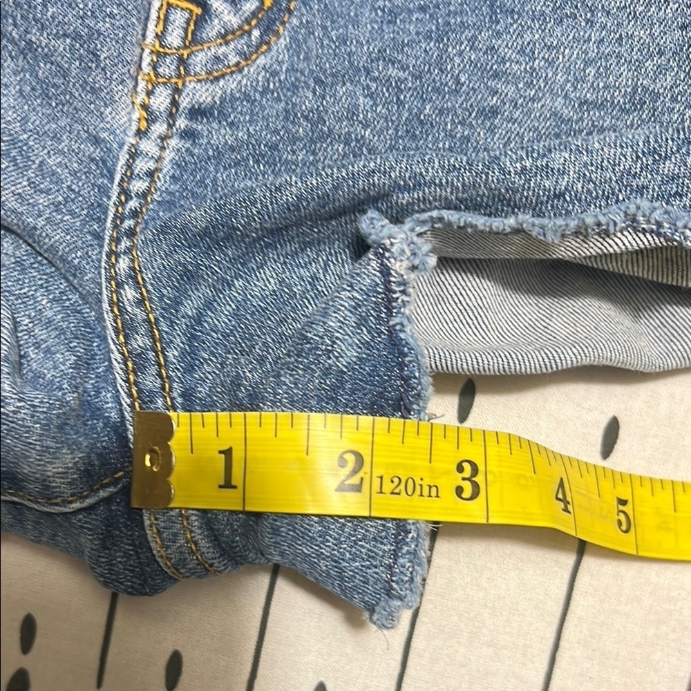Sunday Best Blue Jean Shorts with Frayed Hem. Size 29 - Picture 7 of 10